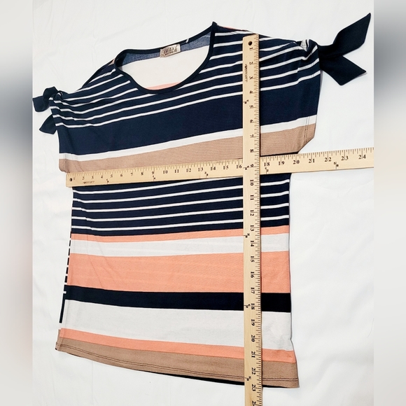 VINTAGE Lavish Women Top Blouse Striped Short Sleeve Scoop Neck Size S - Picture 3 of 8